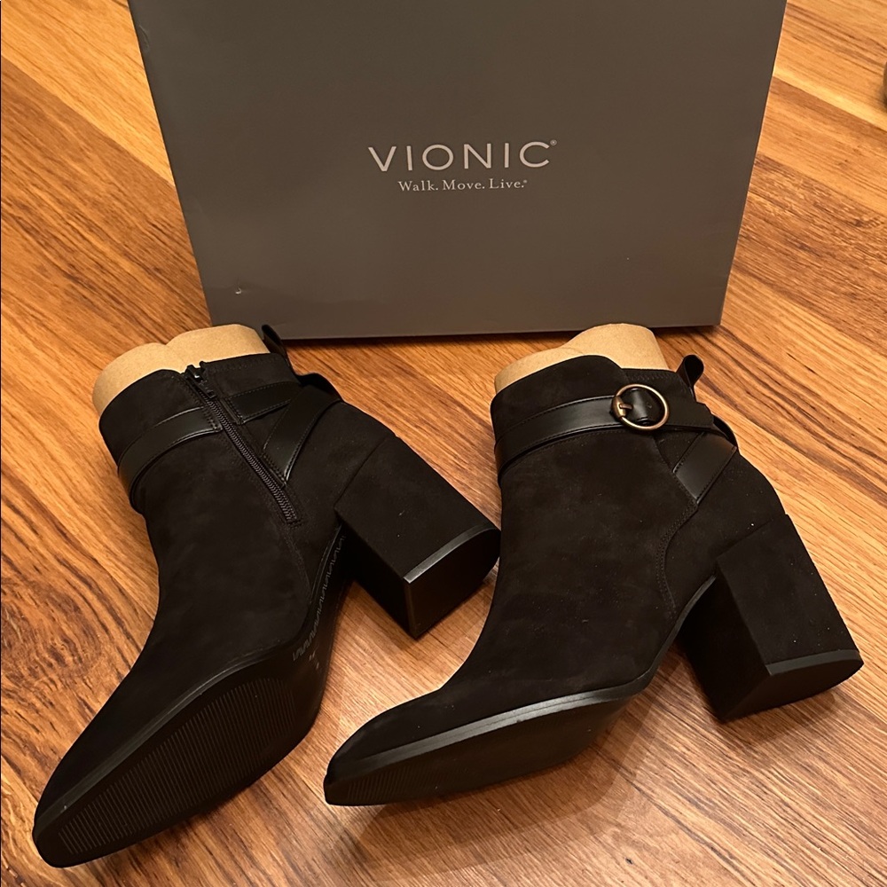 Vionic Boots Womens 11 Black‎ Zipper Square Toe Tenley Suede Leather New